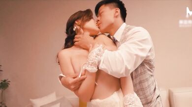 【麻豆传媒】mdsr-0006-2 小凤新婚下传媒 高冷新妻性奴-艾熙